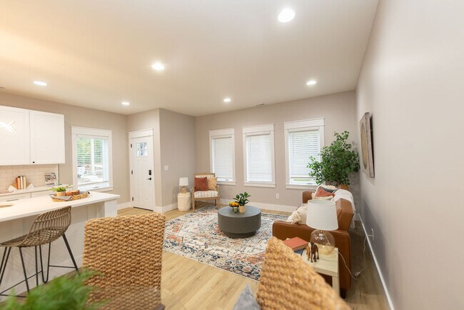 Foto del edificio - 416-420 N Jefferson St