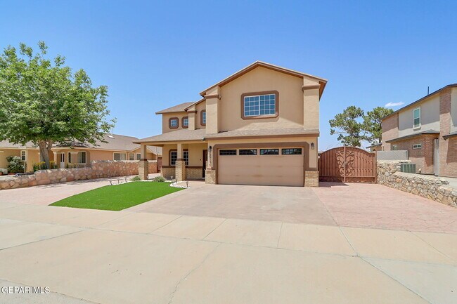 Foto del edificio - 13913 Golden Mesa Ct