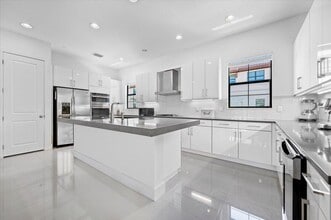 Building Photo - 4121 Faraday Wy