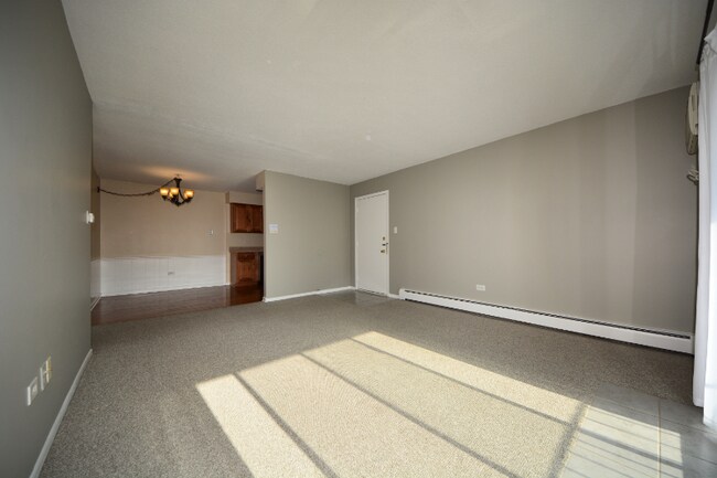 Foto del edificio - 7335 Tiffany Dr