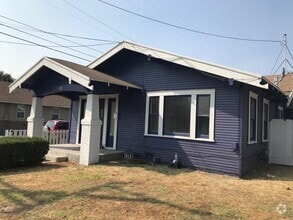 Building Photo - 329 S Veach Ave