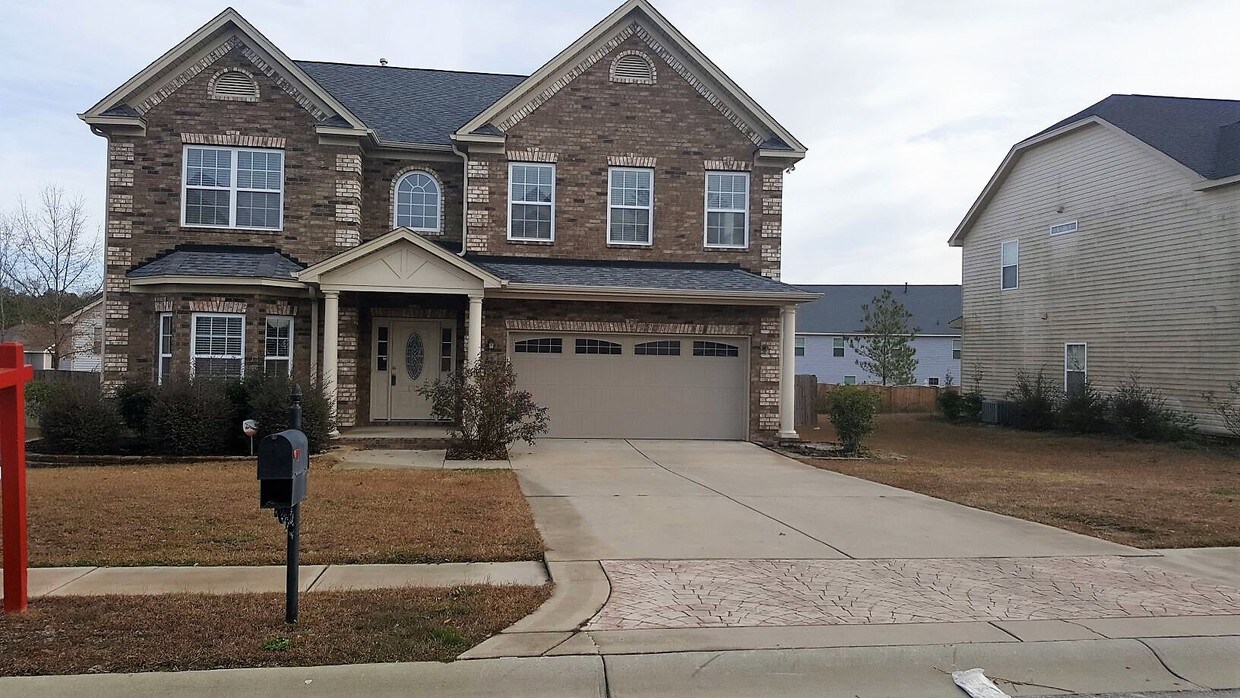 Primary Photo - 131 Rossmore Dr