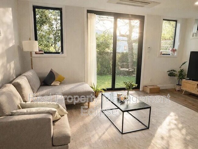 Foto del edificio - 2528 27th Ave W