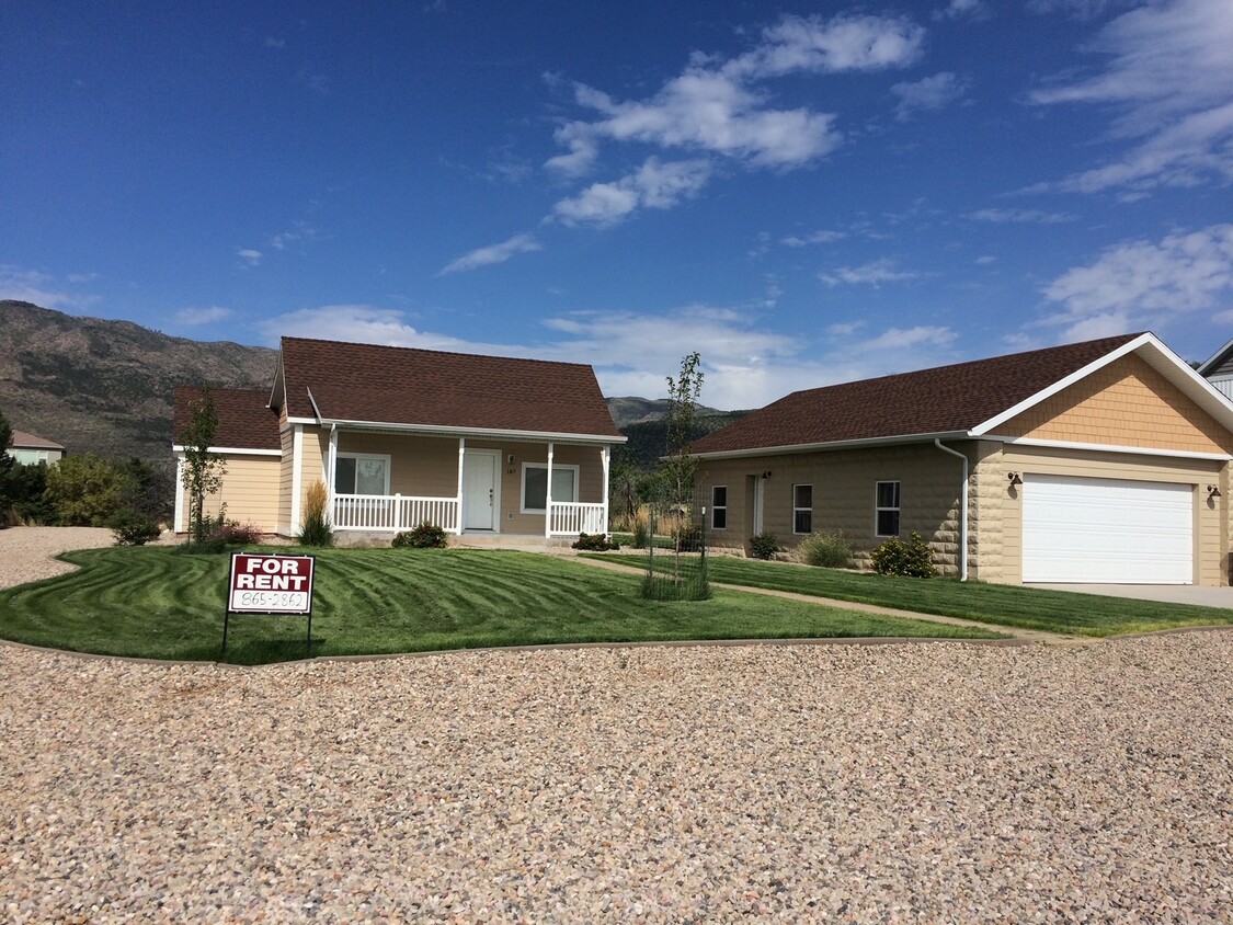 Primary Photo - 187 Harmony Dr