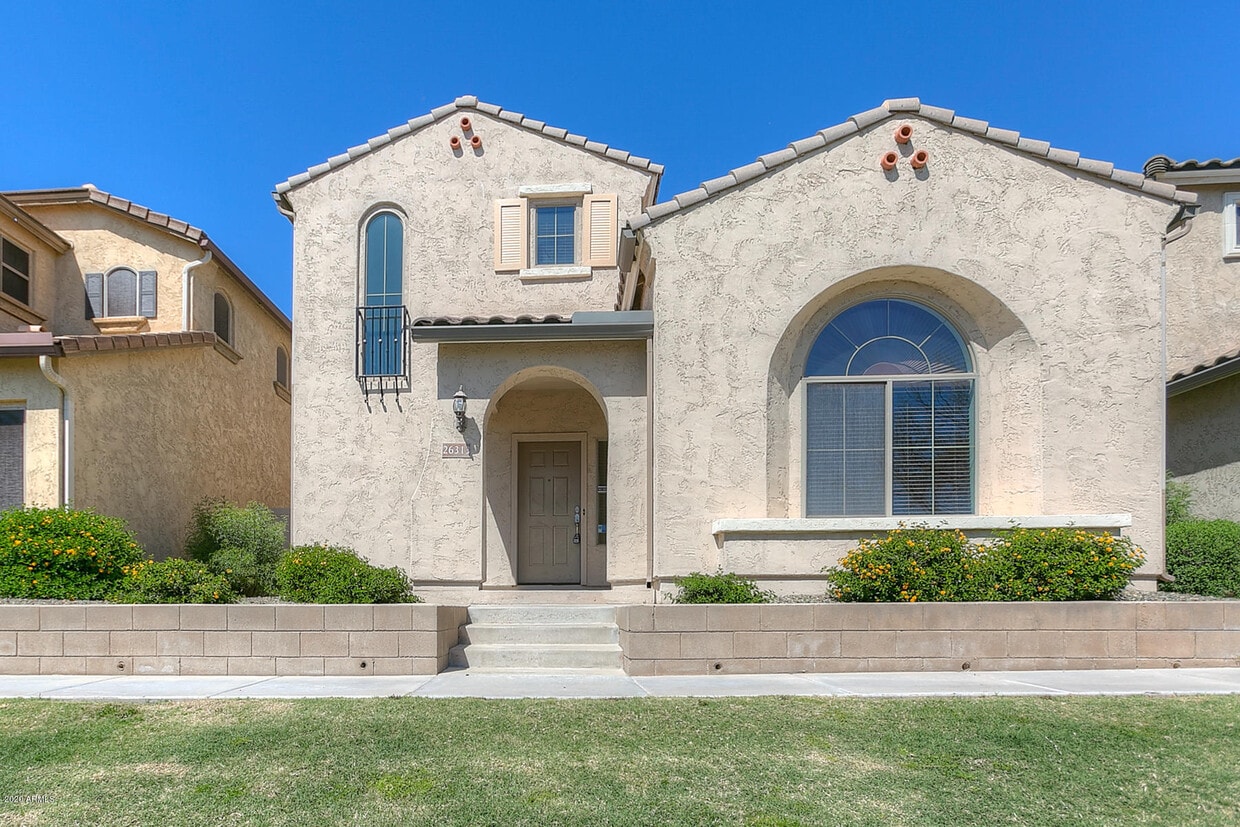 Foto principal - 26313 N Babbling Brook Dr