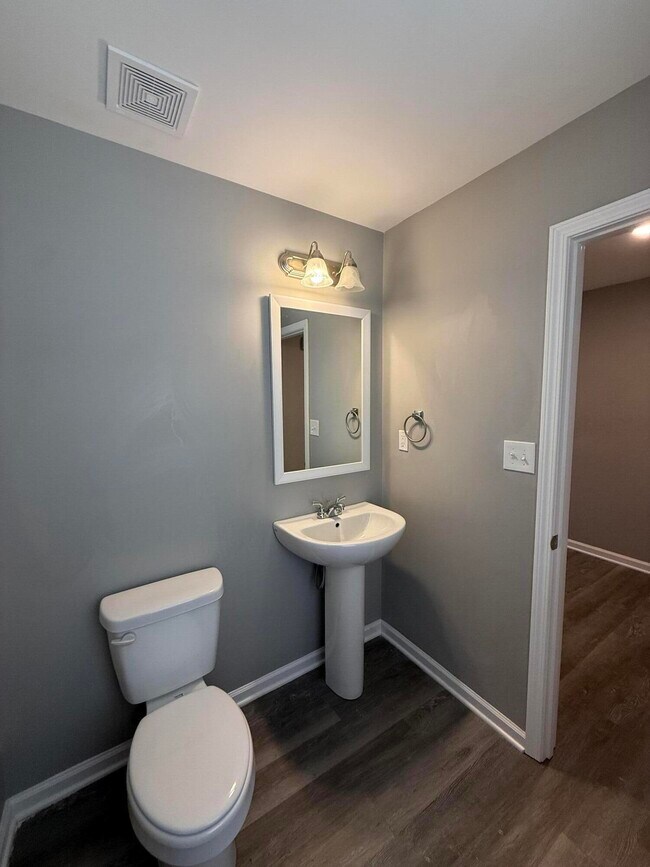 Foto del edificio - 110 Landry Ln