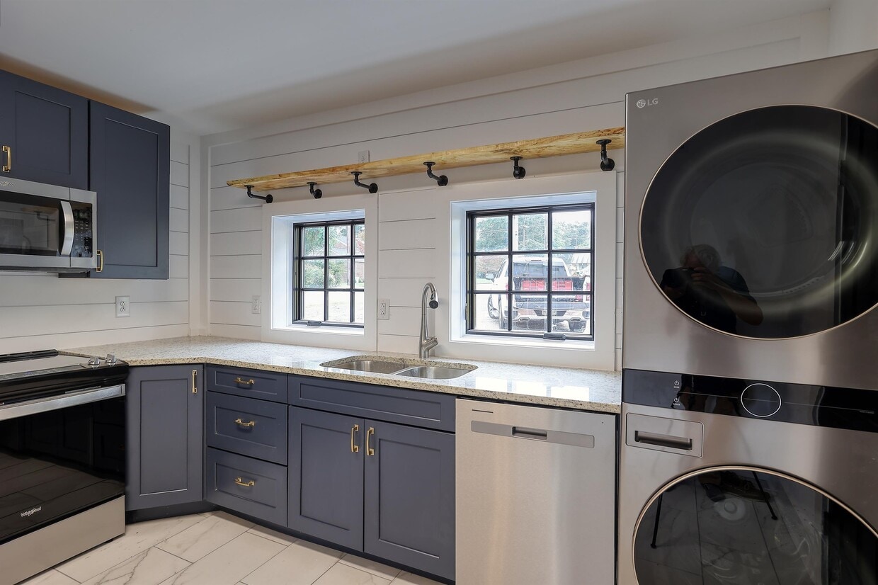 1122 Wellman Ave, Huntsville, AL 35801 Townhome Rentals in Huntsville