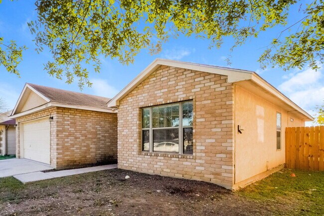 Building Photo - 3605 Candlebrook Ln