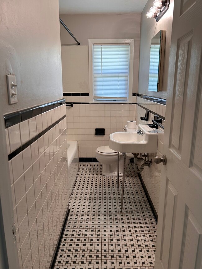 Hall bath - 67 Harmony Ln
