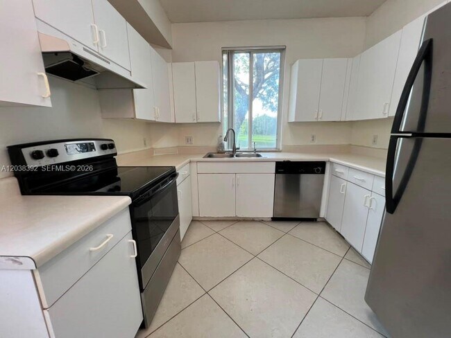 Foto del edificio - 6992 SW 39th St