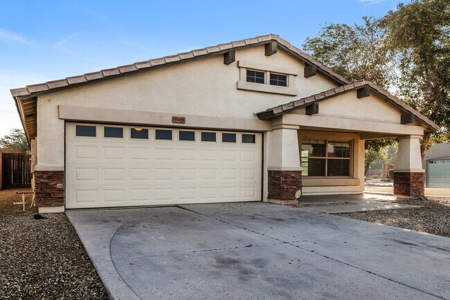 Foto del edificio - 7123 S 31st Dr