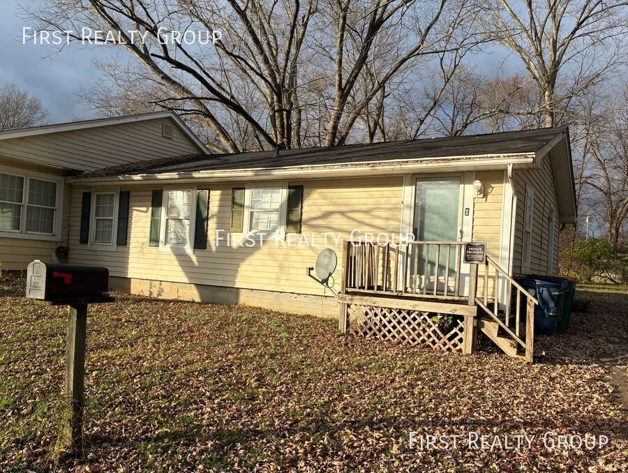 Photo - 140 E. Market St.-#B