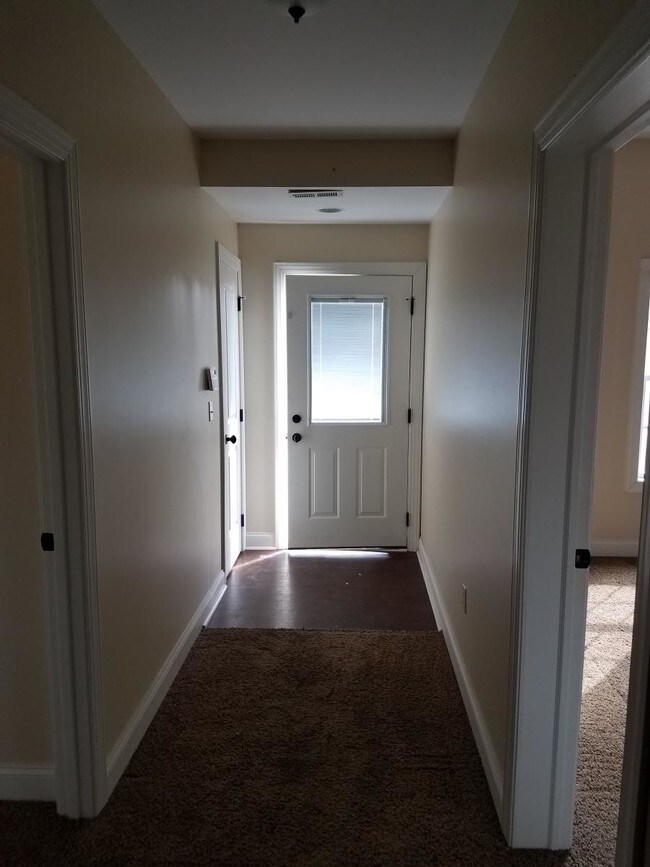300 Wedgewood Dr Unit 301 Morgantown Wv 26505 Apartment For Rent Building Photo 300 Wedgewood Dr
