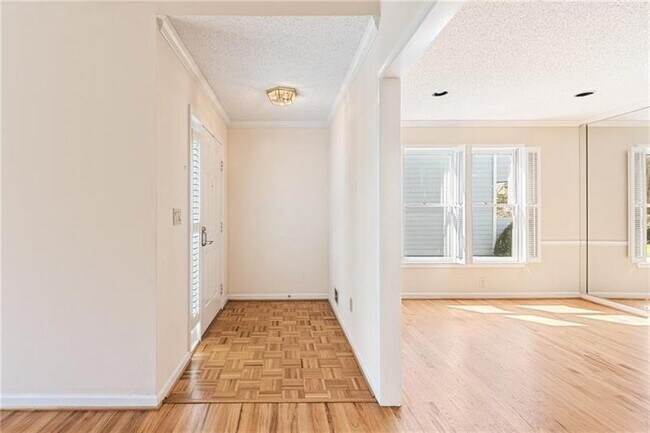 Building Photo - 1617 Defoors Walk NW