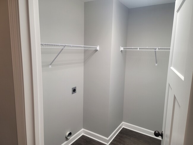 Building Photo - 101 Seabiscuit Ct