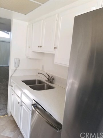 Building Photo - 2240 S Palm Canyon Dr