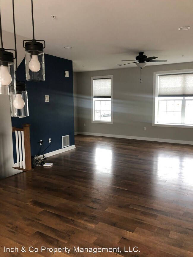 Building Photo - 3 br, 2.5 bath House - 519 Charles Ave