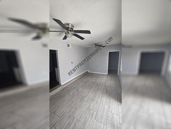 Foto del edificio - 22727 Hawkwood Dr
