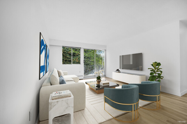 Building Photo - 201 Laval St