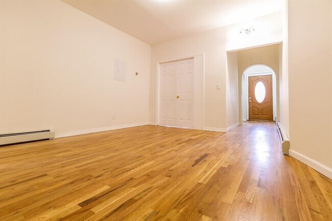 Foto del edificio - 86 Highwood Terrace