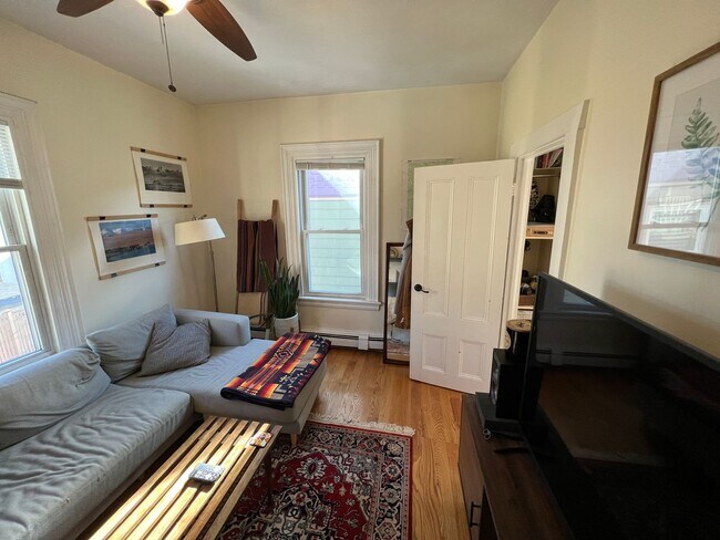 Foto del edificio - 12 Claremon St