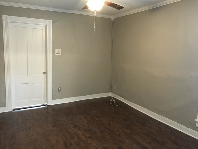 Foto del edificio - 1512 Christy Ave
