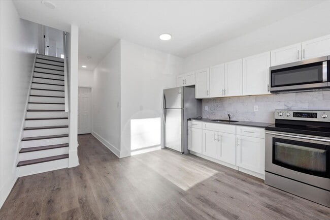 2BR/3BA House | Central AC | Fast Approval - 2BR/3BA House | Central AC | Fast Approval