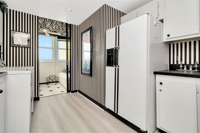 Foto del edificio - 15462 Gulf Blvd