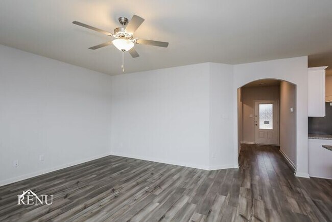 Foto del edificio - 316 Bearman Dr