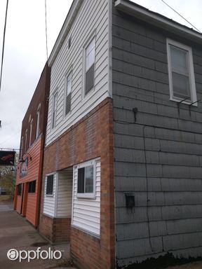 Primary Photo - 1107 La Crosse St