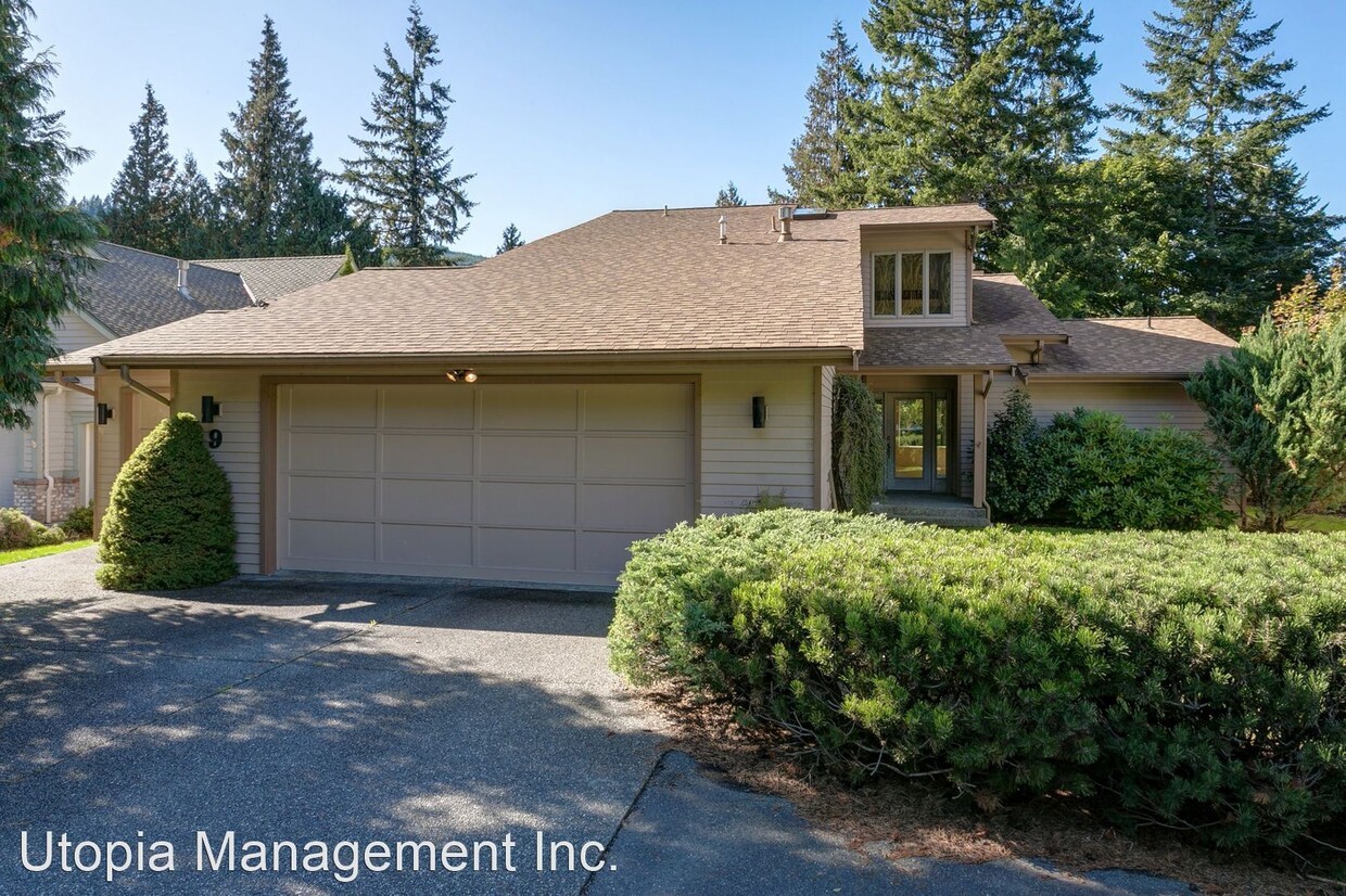 Primary Photo - 3 br, 2.5 bath House - 9 WHISPERING CEDARS
