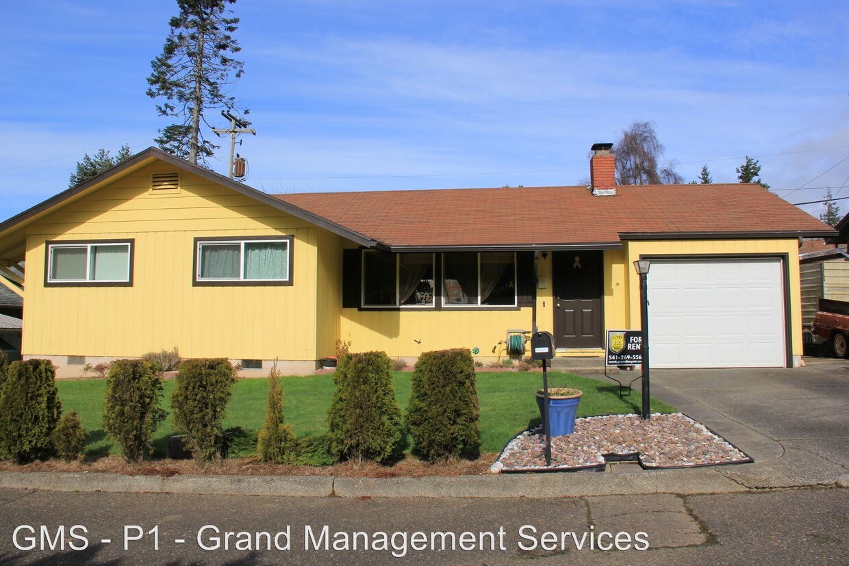 1790 Ocean Blvd SE, Coos Bay, OR 97420 House Rental in Coos Bay, OR