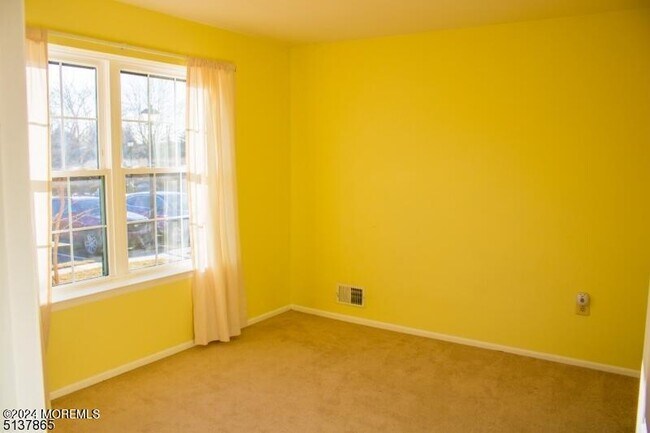 Foto del edificio - 30 Barclay Ct