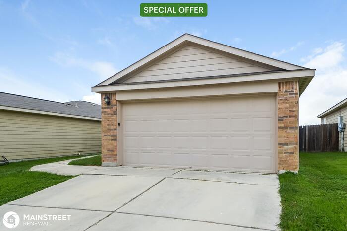 Foto principal - 11235 Pecan Canyon, San Antonio, TX 78252