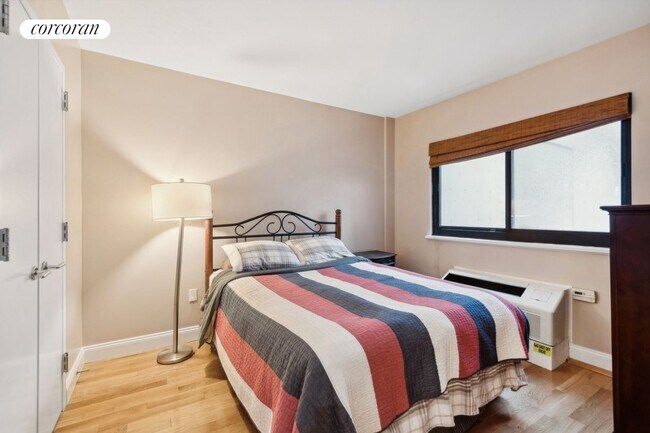 Foto del edificio - 107 E 31st St