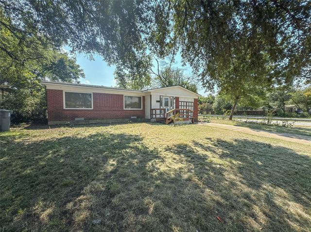 Building Photo - 10804 Dunaway Dr