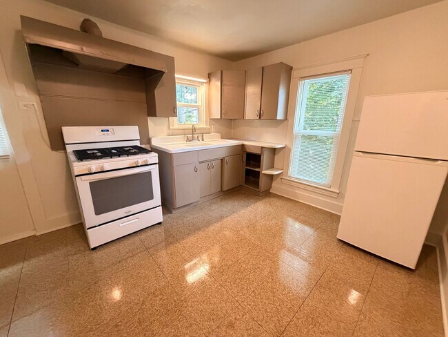 Foto del edificio - 514 Fuller Ave SE