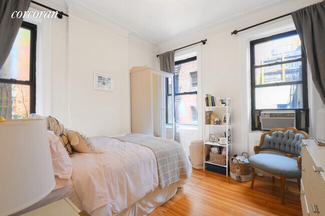 Foto del edificio - 217 E 27th St
