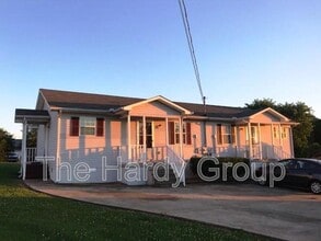 Building Photo - 255 Sunshine Cir