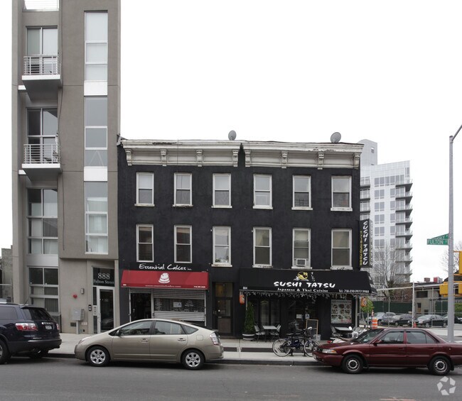 Building Photo - 884-886 Fulton St