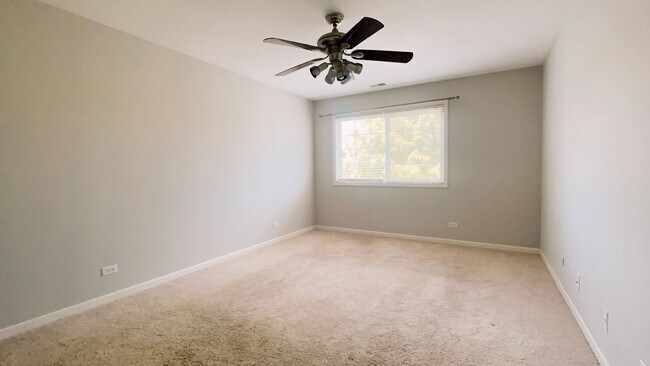 Foto del edificio - 1656 Normantown Rd