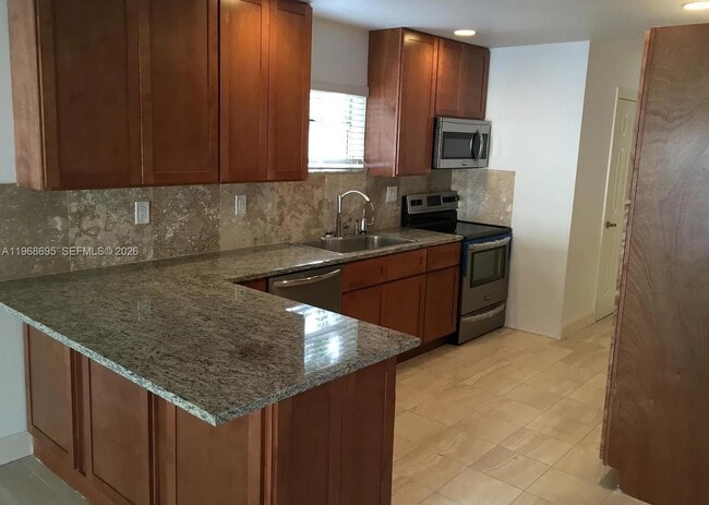 Building Photo - 3087 Shipping Ave