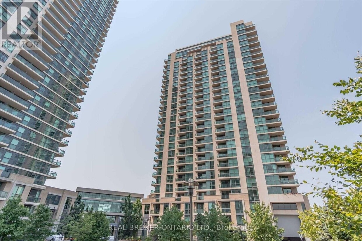 Primary Photo - 235-235 Sherway Gardens Rd