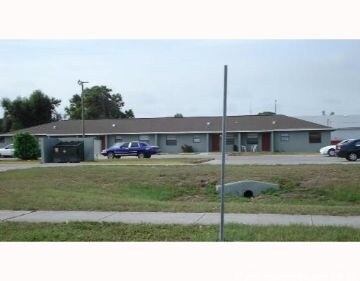 Primary Photo - 2801 Avenue B