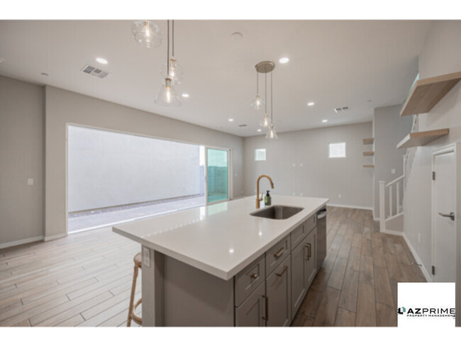 Foto del edificio - Discover this stunning4/4.5 Gilbert house ...