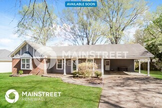 Building Photo - 6685 Blackthorn Dr