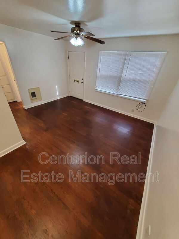 Foto del edificio - 392 17th St SE
