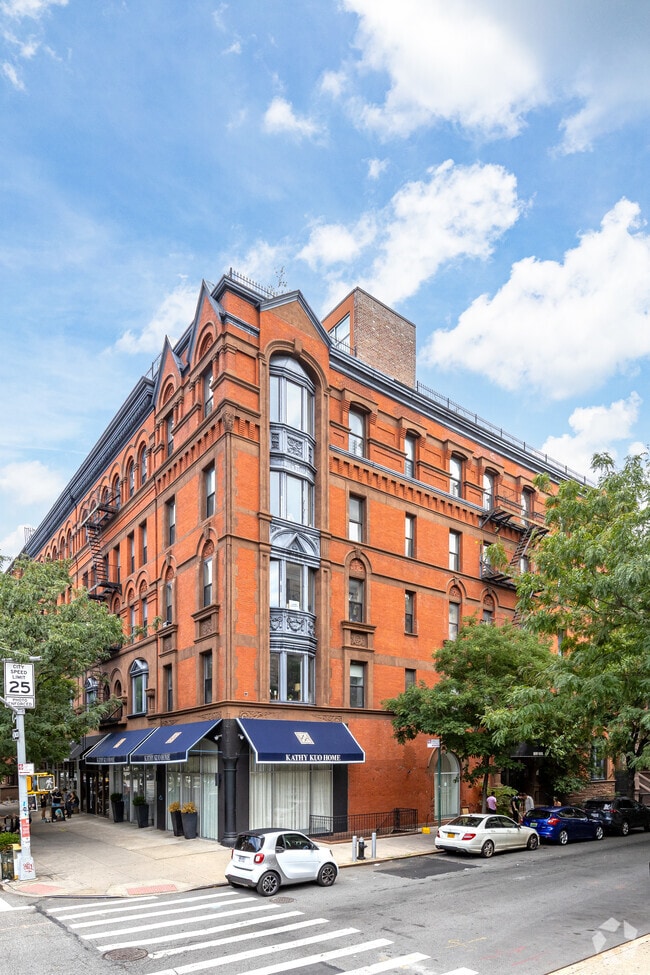 Building Photo - The Morellino