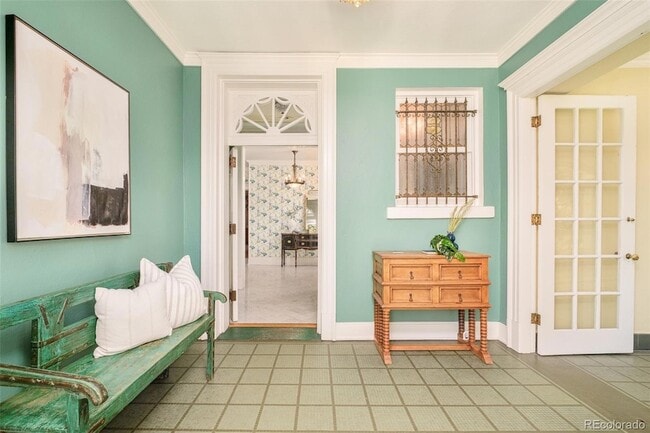 Photo - 680 Clarkson St House