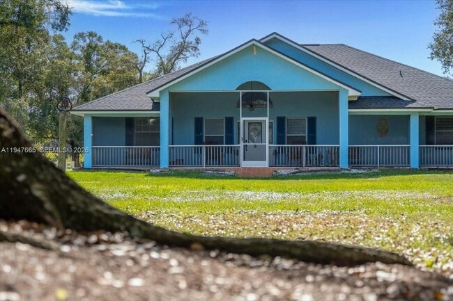 Building Photo - 18 NW 144th Dr